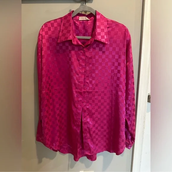Altar'd State Fuchsia Satin Checkered Blouse - Picture 2 of 7